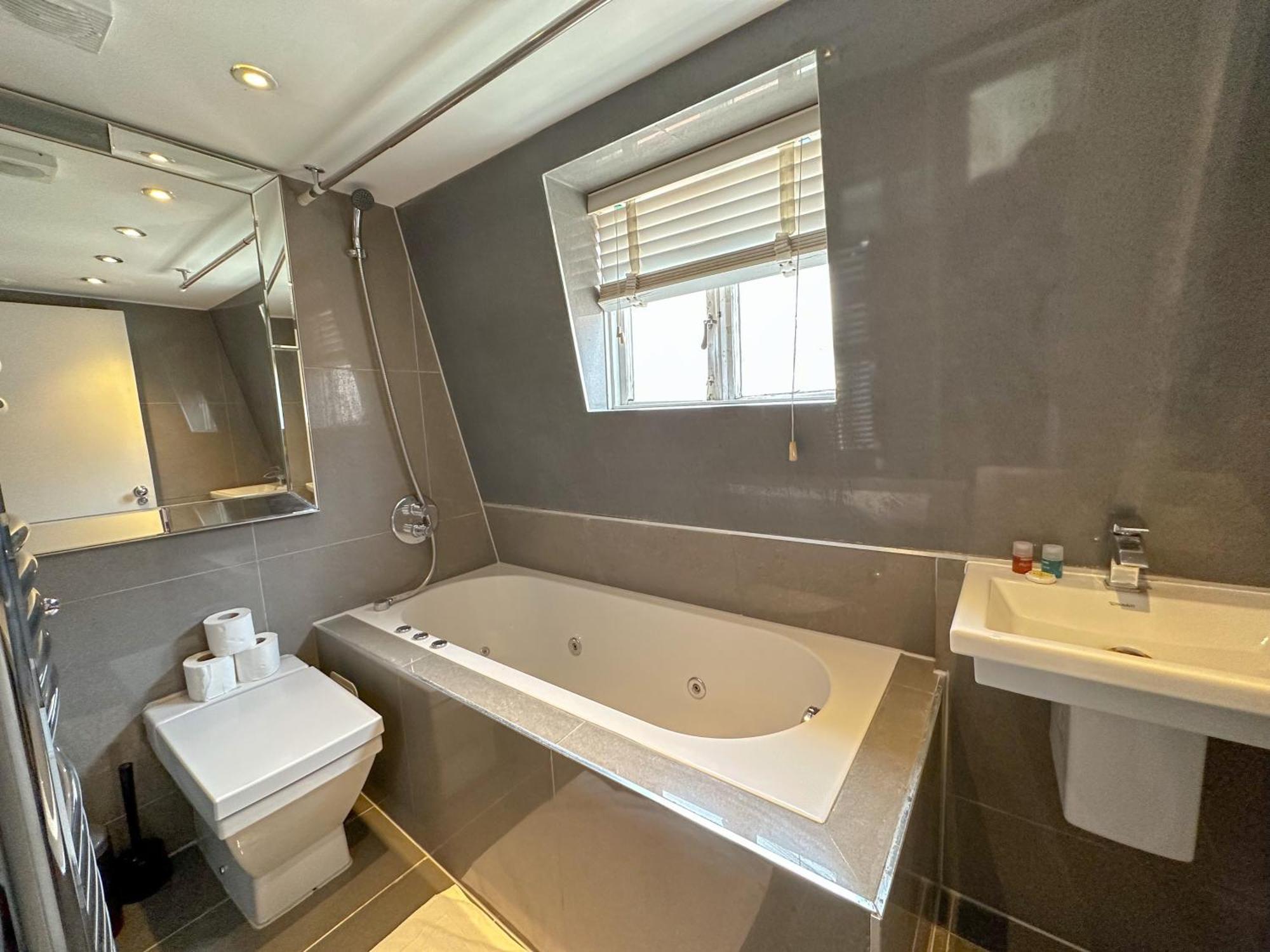 Bloomsbury Residences ロンドン エクステリア 写真